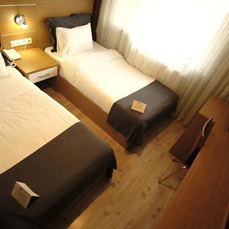 Rhisos Otel Rize Esterno foto